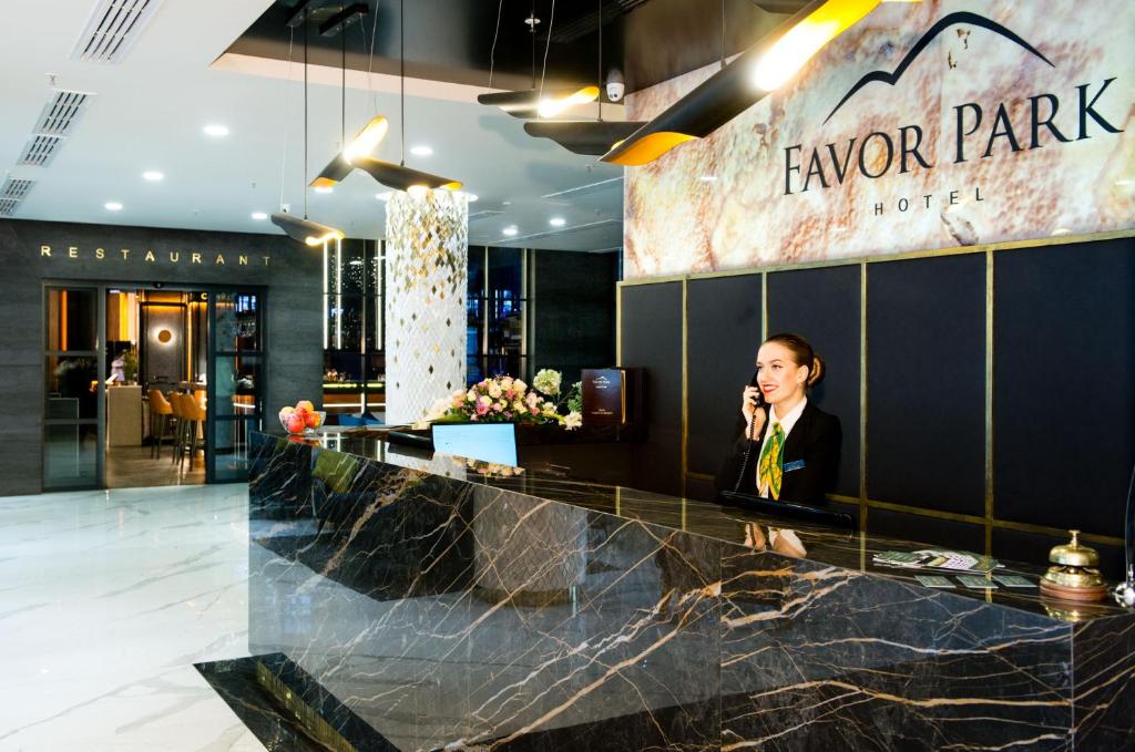 рецепція Favor Park